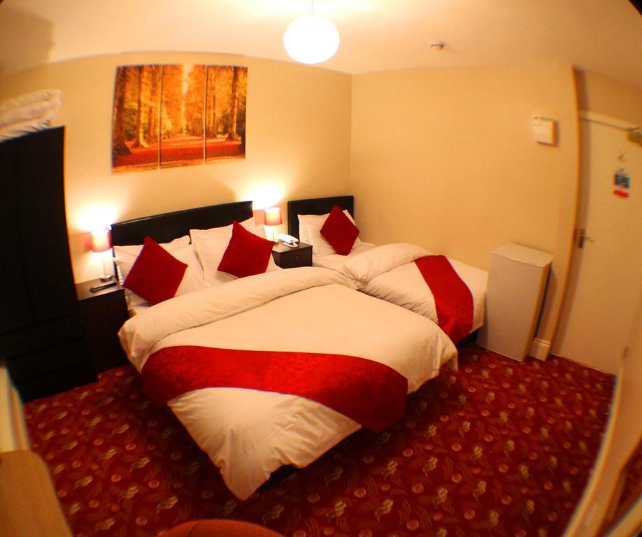 Edgerton Hotel Хъдърсфийлд Екстериор снимка