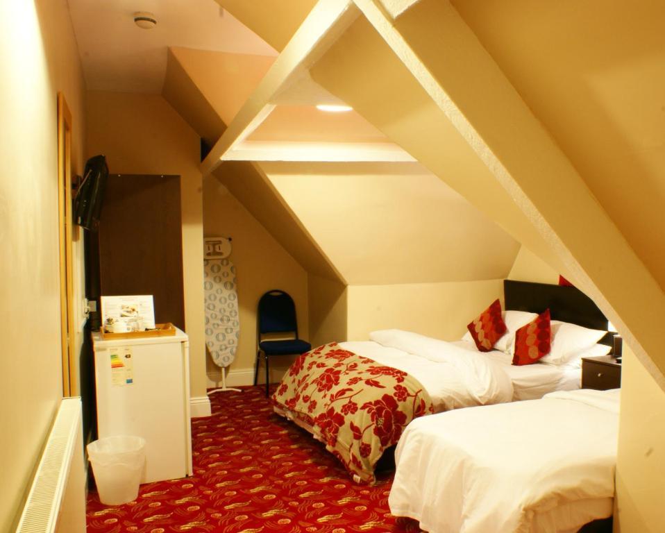 Edgerton Hotel Хъдърсфийлд Екстериор снимка