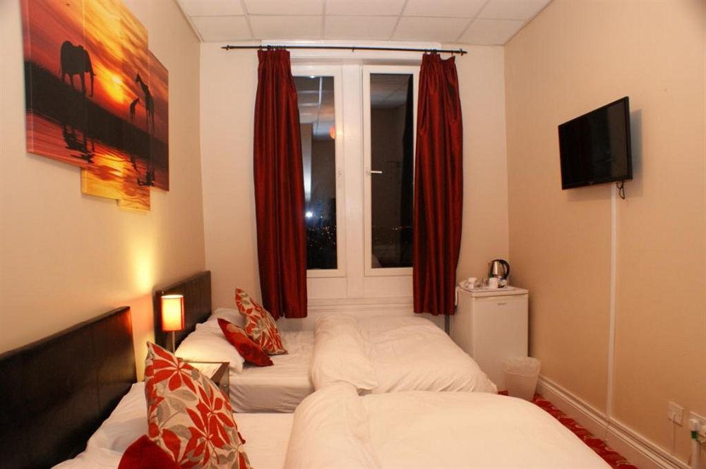 Edgerton Hotel Хъдърсфийлд Екстериор снимка