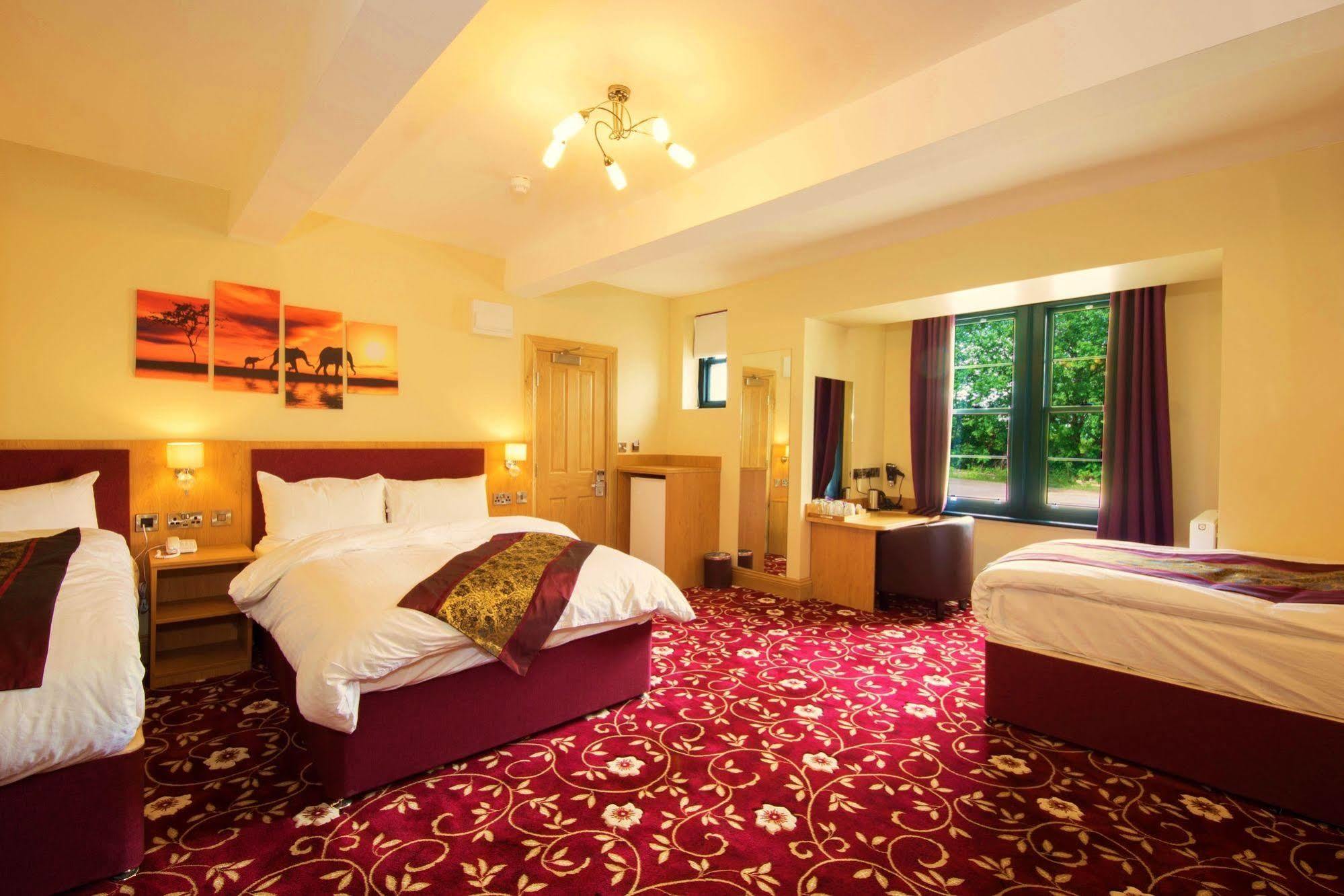 Edgerton Hotel Хъдърсфийлд Екстериор снимка